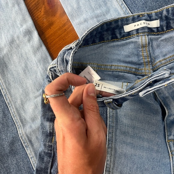 PacSun Two Tone Blue Denim 90s Boyfriend Jeans. Size 25 - Picture 4 of 10